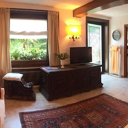 ベッド・アンド・ブレックファスト プリマルーチェ 4*